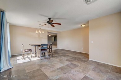 06-E Almond Crest Dr-006