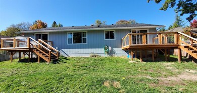 2503 NW Lassen Way, Grants Pass, OR 97526 - photo 4