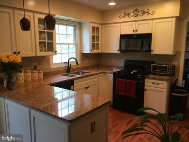 8710 Brazke Ct, Clinton, MD 20735 - photo 3