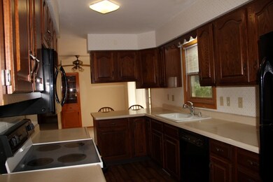 5257 Lacy Rd, Fitchburg, WI 53711 - photo 7