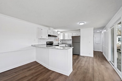 207 Driftwood Rd, Cross Hill, SC 29332 - photo 5