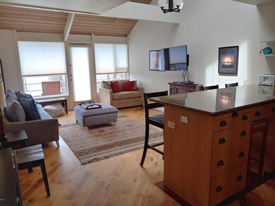 444 Living Area