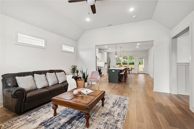 3303 SW Sandalwood Ave, Bentonville, AR 72713 - photo 6