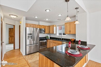 15-Kitchen_SLS_-4579