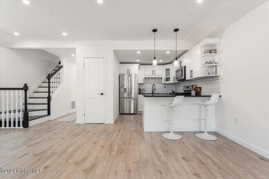 1 Palm St, Schenectady, NY 12306 - photo 6