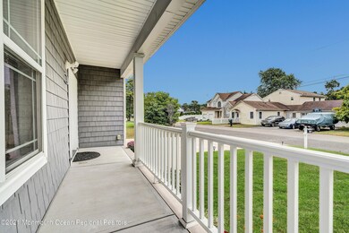 1133 2nd Ave, Toms River, NJ 08757 - photo 4