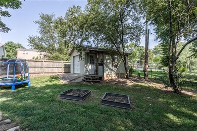 8812 Widmer Rd, Lenexa, KS 66215 - photo 3