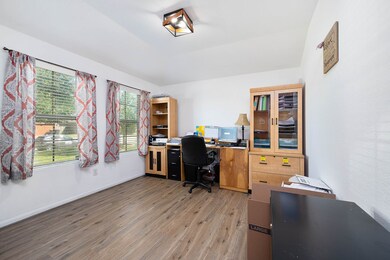 376 Henry St, Alvin, TX 77511 - photo 6