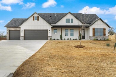 10638 Corbin Dr, Shawnee, OK 74804 - photo 4