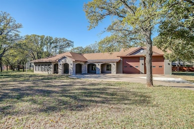 162 Eastledge Dr, Graham, TX 76450 - photo 4