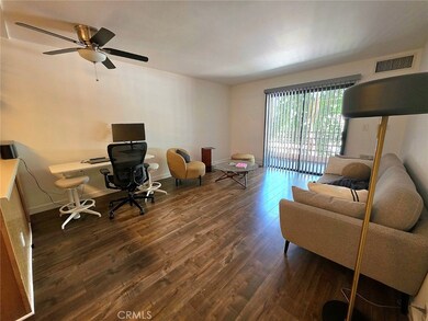 6815 Remmet Ave unit 217, Canoga Park, CA 91303 - photo 6
