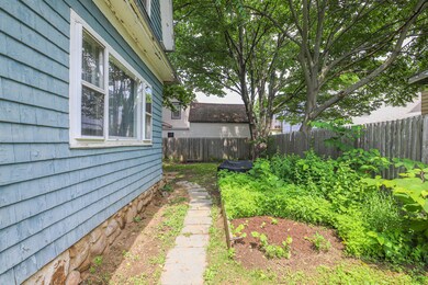 82 Ocean Ave, Old Orchard Beach, ME 04064 - photo 3