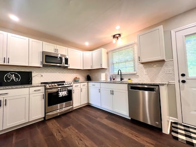 617 Scenic Dr, Harrodsburg, KY 40330 - photo 4