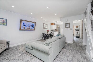 32 Gervil St, Staten Island, NY 10309 - photo 6