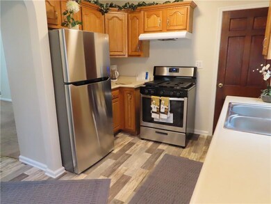 1624 Allison Ave, Des Moines, IA 50314 - photo 5