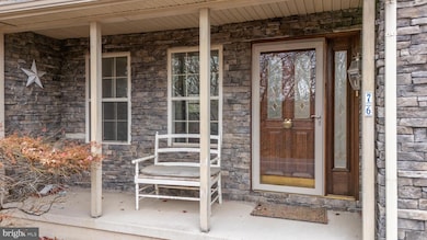 2 Pinewood Cir, Hazleton, PA 18202 - photo 5