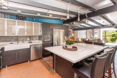 5827 10th st-20.jpg