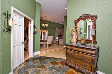 1104 Twin Oaks St, Friendswood, TX 77546 - photo 6