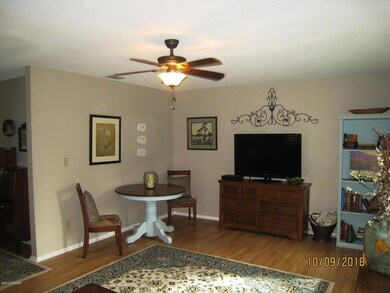 162 Magnolia living room 4