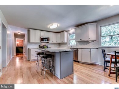 714 Morris Rd, Hockessin, DE 19707 - photo 3