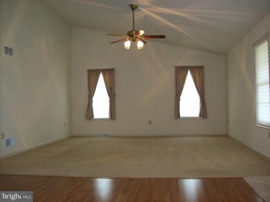 16 Greenbriar Dr, Myerstown, PA 17067 - photo 4