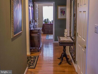 201 Teapot Ct, Reisterstown, MD 21136 - photo 5