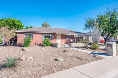 2314 W Pinochot Ave - MLS-3