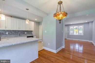 4215 Towanda Ave, Baltimore, MD 21215 - photo 7