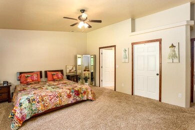 132 Gailmar Cir, Grants Pass, OR 97526 - photo 7