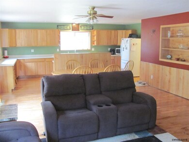 21198 Blodgett Rd, Blodgett, OR 97326 - photo 4