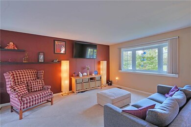 4340 David Dr, Emmaus, PA 18049 - photo 6