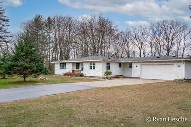 490 S Nevins Road-3