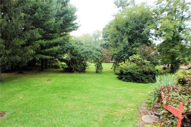 4636 Kernsville Rd, Orefield, PA 18069 - photo 5