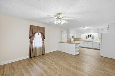 1304 Pine Valley Rd, Gainesville, GA 30501 - photo 6