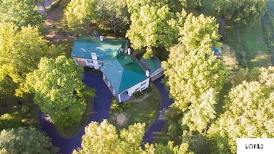 700 N Union St, Lincoln, IL 62656 - photo 2