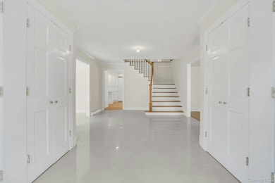 20 Rolling Dr, Glen Head, NY 11545 - photo 7