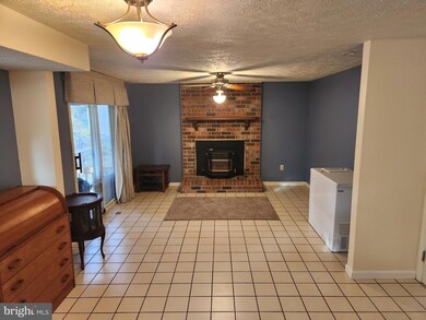 7040 Macbeth Way, Sykesville, MD 21784 - photo 5