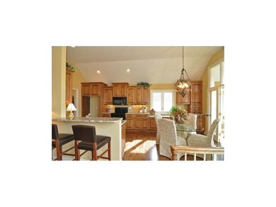 kitchen/breakfast area