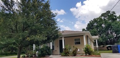 8411 Radio Ln, Tampa, FL 33619 - photo 2