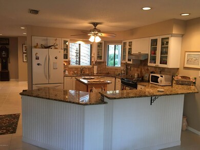 Kitchen 5
