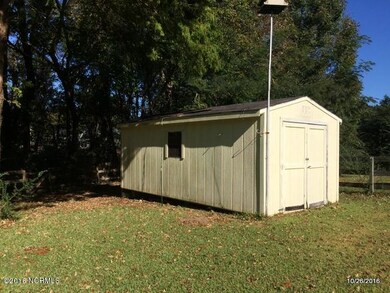 1021 Massey Rd, Jacksonville, NC 28546 - photo 2