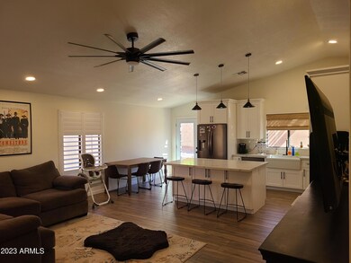 85 S Maple Ct, Chandler, AZ 85226 - photo 5