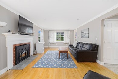 486 Namquid Dr, Warwick, RI 02888 - photo 6