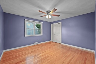 197 Crescent Ave, Cranston, RI 02910 - photo 3