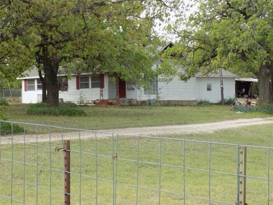 7930 S Fm 51, Boyd, TX 76023 - photo 2