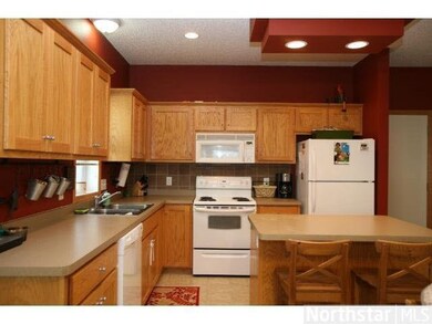 1034 Monroe Cir, Anoka, MN 55303 - photo 3