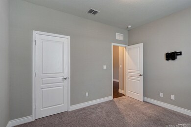 10923 Yaupon Holly, Helotes, TX 78023 - photo 5