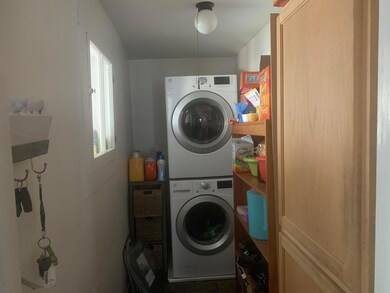 154 W Hunter St, Logan, OH 43138 - photo 5