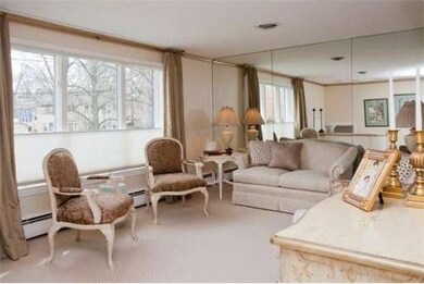 103 Albemarle Rd, Newtonville, MA 02460 - photo 2