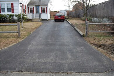 54 Norfolk Rd, Warwick, RI 02886 - photo 3